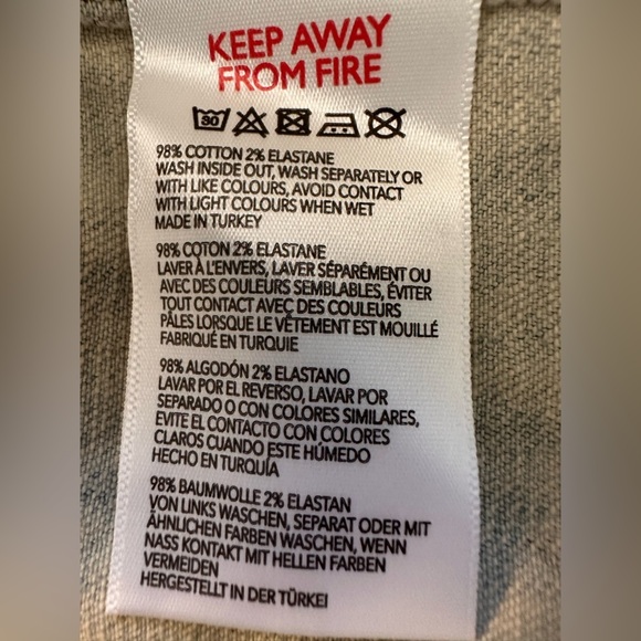 BDG Light Wash Denim Wrap Skirt NWOT - Picture 7 of 7